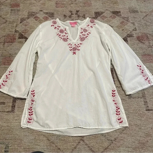 Y2K White embroidered floral blouse with pink accents size medium - Picture 3 of 12
